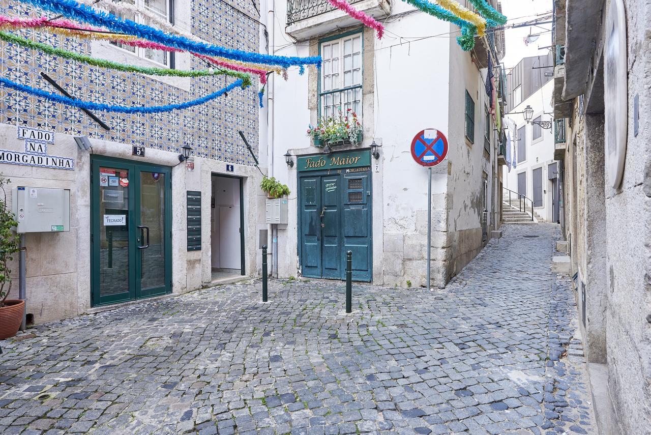 Lisbon Boutique Alfama With Patio 3 Apartment Bagian luar foto
